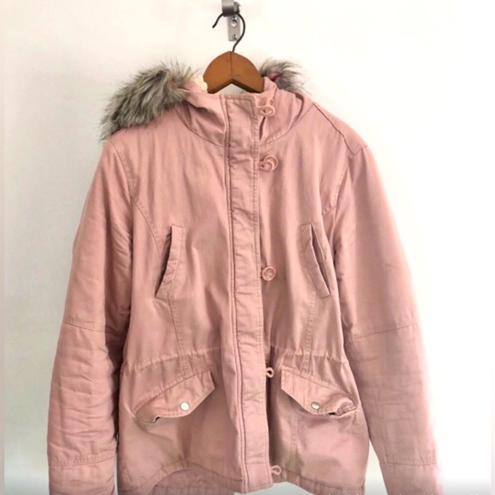 Pink coat - Picture 2 of 2